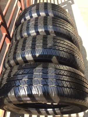 ยาง Dunlop 225 65 17 ปี15 ดอกเต็ม ไม่มีปะ ใช้ยาว ราคาไม่แพง ยาง Dunlop 225 65 17 ปี15 ดอกเต็ม ไม่มีปะ ใช้ยาว ราคาไม่แพง