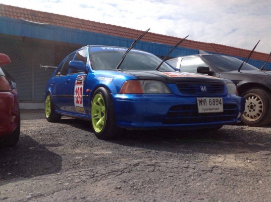 ยาง 205 45 17dunlop ปี13 ยาง 205 45 17dunlop ปี13