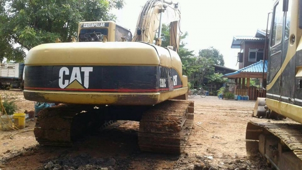 ขายรถแบคโฮ CAT 320-C สเป็กญี่ปุ่น ช่วงล้างเต็ม เอวแน้น ไฟฟ้าสมบูรณ์ เอกสารเล่มทะเบียน ปี.54  ราคาต่อรอง สนใจโทร.0813531946