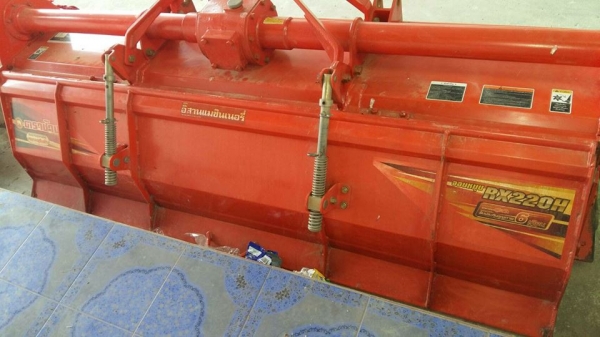 ขายรถไถคูโบต้า M6040 ทำงาน983 ชม.อุปกรณ์ดันหน้า โรตารี่ สภาพเดิมสวยเครื่องดี เอกสารเล่มทะเบียนครบ