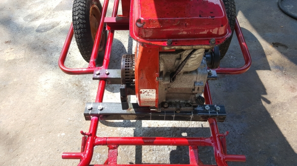 เครื่องย่อยกิ่งสับกิ่งไม้ พร้อมใช้งาน ราคา 16800 บาท สอบถามได้ ต่อรองได้ ขายได้ขาย เครื่องย่อยกิ่งสับกิ่งไม้ พร้อมใช้งาน ราคา 16800 บาท สอบถามได้ ต่อรองได้ ขายได้ขาย