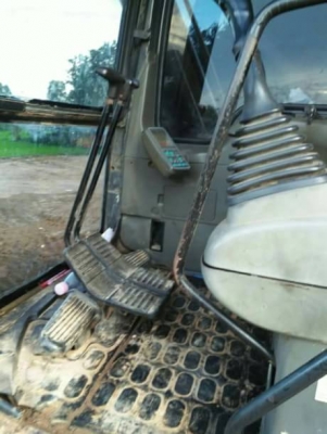 KOMATSU PC200-6 KOMATSU PC200-6