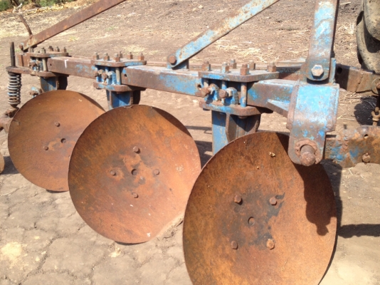 ขายด่วน เครื่องมือการเกษตร  รถไถ  Ford  6600   T3ขายถูก รถสภาพสวยขาย ราคา 275,000