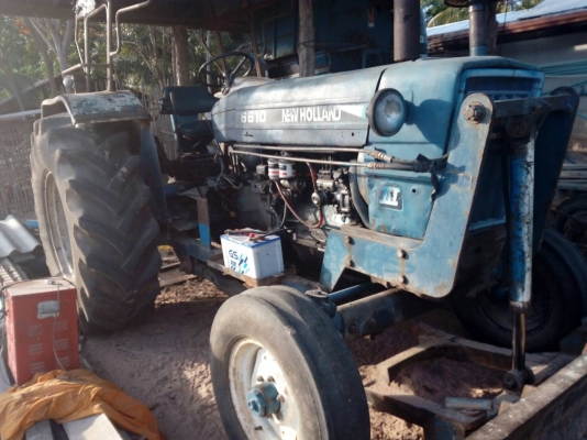 ขายด่วนรถไถ Ford  เพลาเดียว 7700 T3  ขาย ราคา 220,000