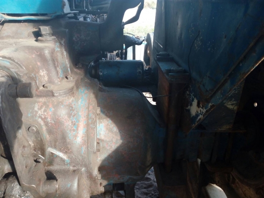 ขายด่วนรถไถ Ford  เพลาเดียว 7700 T3  ขาย ราคา 220,000