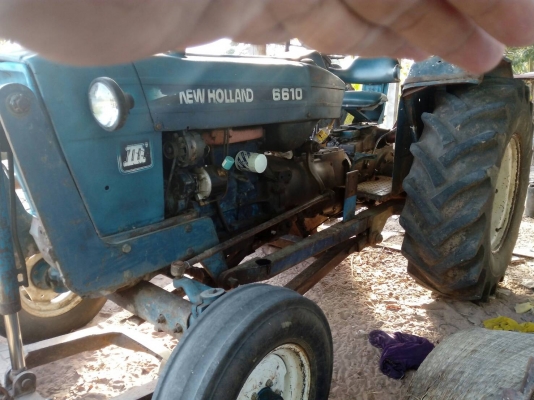 ขายด่วนรถไถ Ford  เพลาเดียว 7700 T3  ขาย ราคา 220,000