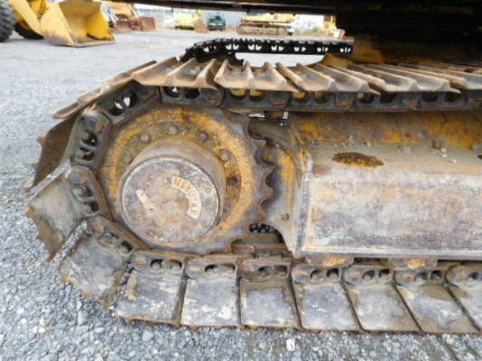 ขายรถขุดนำเข้าเก่าญี่ปุ่น komatsu pc60-6 มีใบมีด รถสวยเดิมๆ สนใจติดต่อสอบถาม 092-3309229 อีด