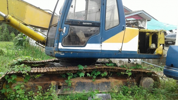 ขายรถแบคโฮ KOBELCO SK200-/// ราคา 480000