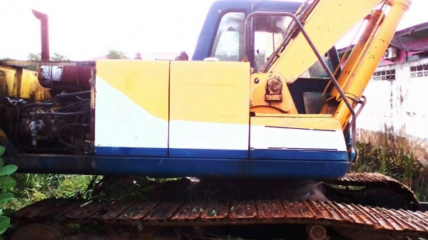 ขายรถแบคโฮ KOBELCO SK200-/// ราคา 480000