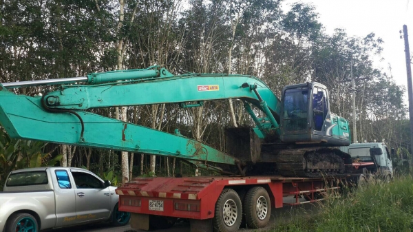 ขายรถแบคโฮบูมยาว KOBELCO SK200-8 YN12 ไมล์ 6000 ชม.ราคา 1800000