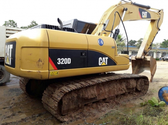 ขายรถแบคโฮ CAT 320 D ราคา 2000000