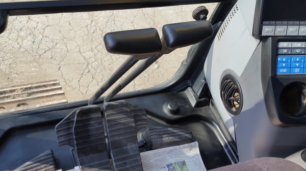 ขายkomatsu PC 200-8N1