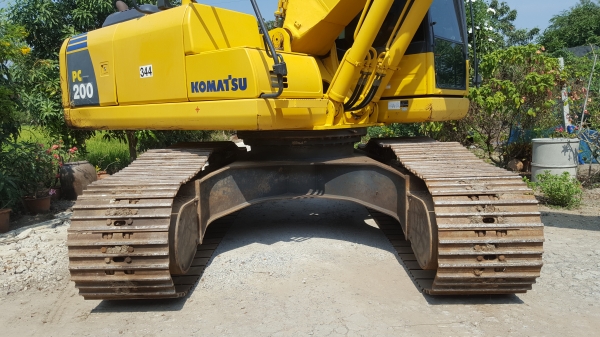 ขายkomatsu PC 200-8N1