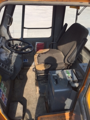 มาถึงเมืองไทยแล้ว รถบดล้อยาง 7 ล้อ KAWASAKI K20WHA