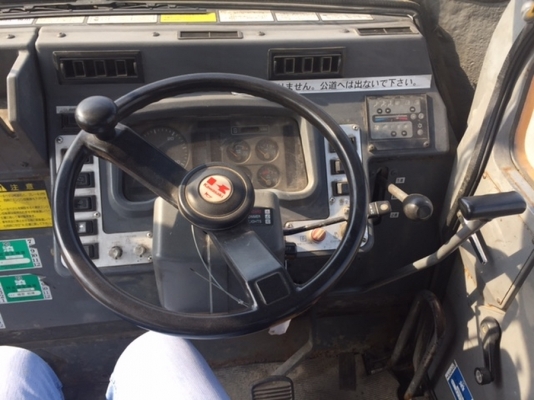 มาถึงเมืองไทยแล้ว รถบดล้อยาง 7 ล้อ KAWASAKI K20WHA