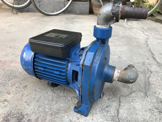 ขายปั้มน้ำหอยโข่ง Ebara 1HP. 220V ไฟบ้าน made in Italy ใบพัดทองเหลืองอย่างดี ขนาดเข้า 1นิ้ว ออก 1นิ้ว สภาพสวยเดิมๆ พร้อมใช้งาน