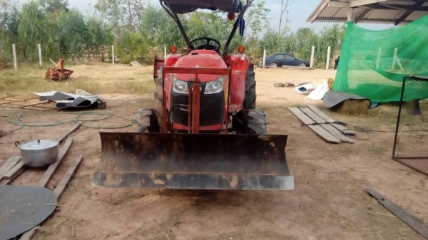 รถไถ 36 แรงปี 53 อุปกร 3 อย่าง ซ. ม 2500 นิด ฯฯ มือเดียวป้ายแดง ราคาเบาฯฯ 225000 บาท วันทูคอล 098 668- 3479 dtac 094 283-9369 สิทธิ์ คับ รถไถ 36 แรงปี 53 อุปกร 3 อย่าง ซ. ม 2500 นิด ฯฯ มือเดียวป้ายแดง ราคาเบาฯฯ 225000 บาท วันทูคอล 098 668- 3479 dtac 094 283-9369 สิทธิ์ คับ