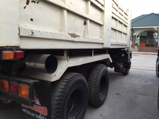 สองคันสุดท้ายแล้วครับ TF-6966และMMTF528ยูโรวัน รถห้างแท้ๆ