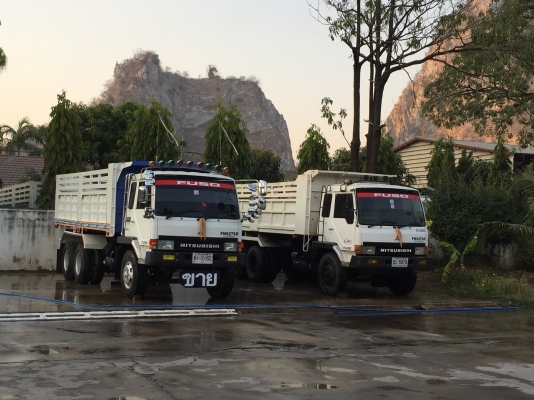 สองคันสุดท้ายแล้วครับ TF-6966และMMTF528ยูโรวัน รถห้างแท้ๆ