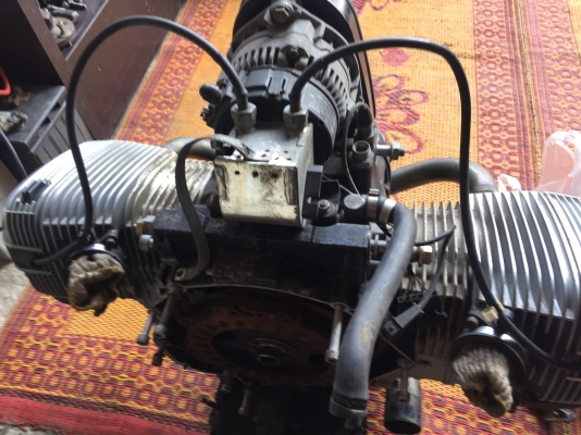 ขายเครื่อง BMW R1100 RT (ลดไปเลย 10,000 เหลือ 25,000 บาทค่ะ)