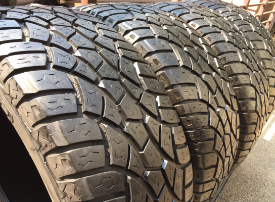 ยาง All Cooper 275 55 20 ปลายปี12 ดอกเต็ม ใช้ยาว ราคาไม่แพง ยาง All Cooper 275 55 20 ปลายปี12 ดอกเต็ม ใช้ยาว ราคาไม่แพง