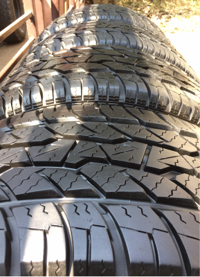 ยาง All Maxxis 265 50 20 ปลายปี14 ดอกเต็ม ไม่มีปะ ราคาไม่แพง