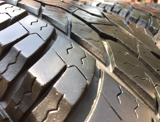 ยาง All Maxxis 245 70 16 ปลายปี13 ดอกเต็ม ใช้ยาว ราคาไม่แพง ยาง All Maxxis 245 70 16 ปลายปี13 ดอกเต็ม ใช้ยาว ราคาไม่แพง