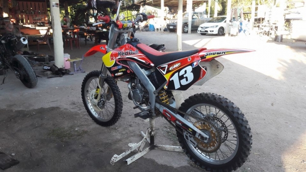2001cr125