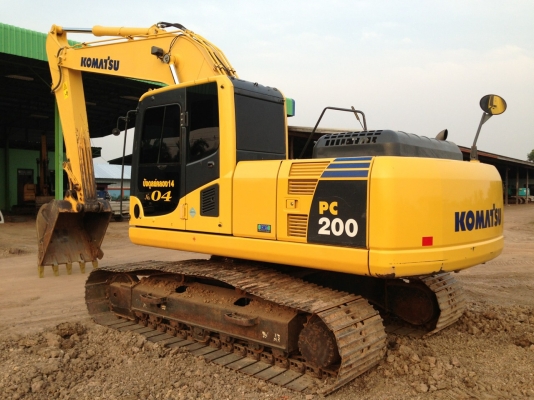ขายด่วน!!Komatsu PC200-8 สภาพสวยค่ะ
