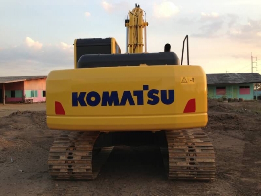 ขายด่วน!! Komatsu PC200-8M0 สภาพสวยค่ะ