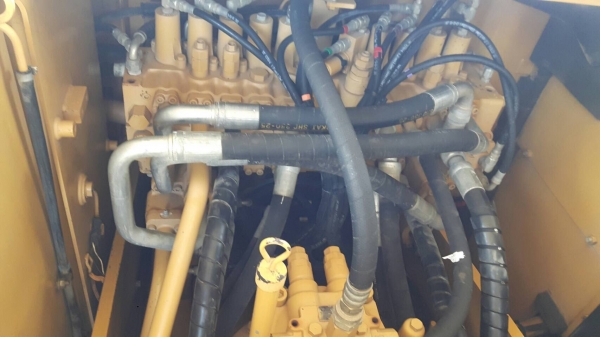 ขายด่วน!! CAT 320D สภาพสวยค่ะ ขายด่วน!! CAT 320D สภาพสวยค่ะ