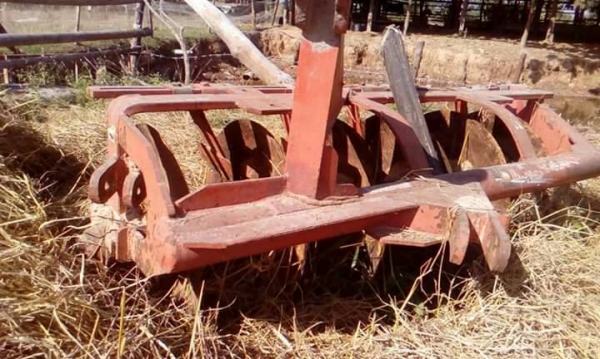 ขายตามผาล6ตราช้างติดมากับรถไถ36แรง ขายตามผาล6ตราช้างติดมากับรถไถ36แรง