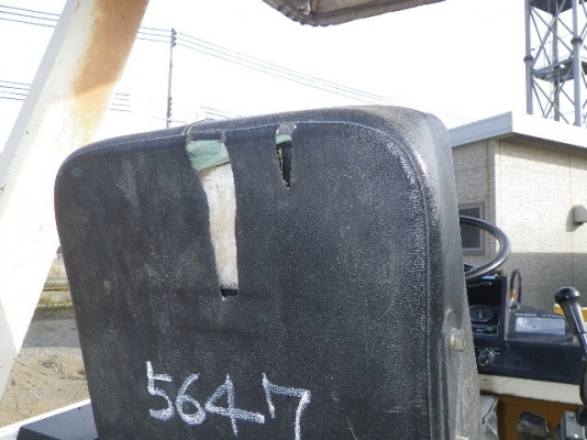 ขาย : รถตัก ยี่ห้อ : KOMATSU  รุ่น : WA30-2