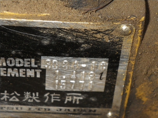 ขาย : รถตัก ยี่ห้อ : KOMATSU  รุ่น : WA30-2