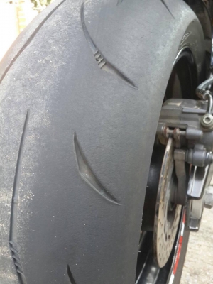 ขายYAMAHAFazer1000 ปี08 เครื่องยนต์ความร้อนจบๆๆเนียนกริบ...100\% ขายพร้อมหมวกเลย...ยาง+โซ่+สเตอร์เหลือเต็ม