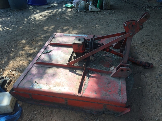 ขาย เครื่องตัดหญ้าใส่พ่วงแทร็คเตอร์ ขาย เครื่องตัดหญ้าใส่พ่วงแทร็คเตอร์