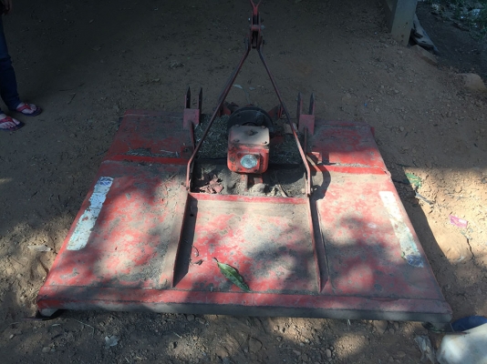 ขาย เครื่องตัดหญ้าใส่พ่วงแทร็คเตอร์ ขาย เครื่องตัดหญ้าใส่พ่วงแทร็คเตอร์