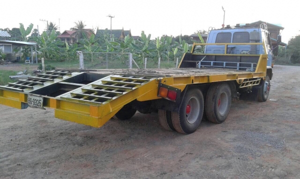 ขายเทรนเลอรISUZUเคื่รอง6Cเทอรโบ220แรงสองเพลาขึ้น320ได้