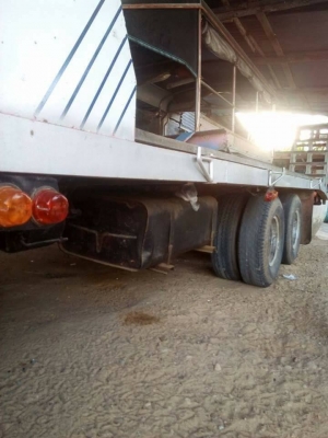 ขาย 145.000 บาท เทรนเลอร์ 10ล้อ ขึ้นรถเกี่ยวแบคโคร รถพร้อมใช้งาน (ไม่มีทะเบียนครับ)