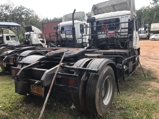 ขายหัวลาก หกล้อ  225 แรง  รถตามภาพ มี 8คัน  เอกสารพร้อม  ราคา 380,000  บาท