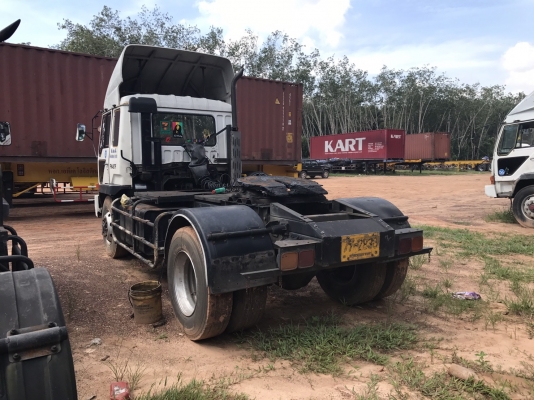 ขายหัวลาก หกล้อ  225 แรง  รถตามภาพ มี 8คัน  เอกสารพร้อม  ราคา 380,000  บาท