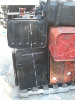 ขายถังน้ำมัน 4ล้อ,6ล้อ, 10ล้อ มีหลายขนาดให้เลือก