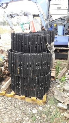 โซ่เหล็ก ของใหม่ พร้อมแผ่น สำหรับรถขุด40,50มีข้อกว้างและข้อแคบ ราคาถูก 081-8833166 โซ่เหล็ก ของใหม่ พร้อมแผ่น สำหรับรถขุด40,50มีข้อกว้างและข้อแคบ ราคาถูก 081-8833166