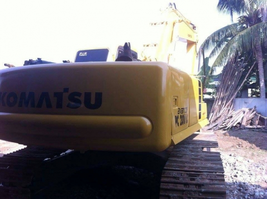 ขายถูกรถแบ็คโฮ Komatsu PC200Lc -6 มือสองไทย รุ่นช่วงล่างใหญ่พิเศษ เหมาะสำหรับลงพื้นที่หน้างานเป็นขี้เลน ขี้ตม