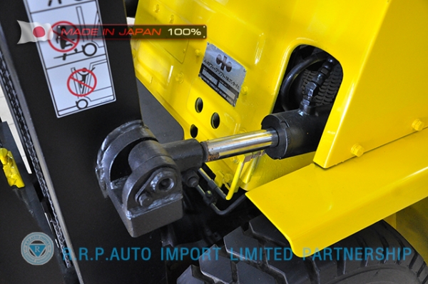 ขายรถโฟล์คลิฟท์มือสอง KOMATSU รุ่น FG20-100266 ราคา 155,000 บาท นำเข้าจากประเทศญี่ปุ่น 100\% ไม่เคยใช้งานในประเทศไทย