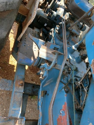 ขายรถไถฟอร์ด Ford 6600 T3 แท้เต็มตัว พร้อมอุปกรณ์ 2ชิ้น ยาง 18/34 มีเล่มทะเบียน