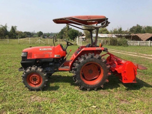 รถไถคูโบต้ารุ่น 3408 35 แรง 2เพลา พร้อมโรตารี่ขนาด 1 เมตร 70 เล่มทะเบียนชุดโอนพร้อม รถไถคูโบต้ารุ่น 3408 35 แรง 2เพลา พร้อมโรตารี่ขนาด 1 เมตร 70 เล่มทะเบียนชุดโอนพร้อม