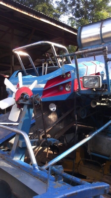 ขายรถเกี่ยวข้าว ไอ้หน่มไวไฟปี50เดิมๆใช้เฉพาะนาปี ติดต่อหมู 0813550983