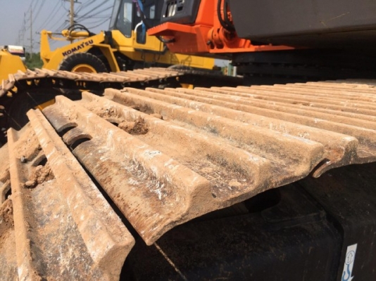 ขายรถแบคโฮ HITACHI ZX200LC บูมยาว 18 เมตร รถนอกนำเข้าเองจากญี่ปุ่น สภาพสวยพร้อมใช้งาน มีVDOการทำงานครับ ขายรถแบคโฮ HITACHI ZX200LC บูมยาว 18 เมตร รถนอกนำเข้าเองจากญี่ปุ่น สภาพสวยพร้อมใช้งาน มีVDOการทำงานครับ