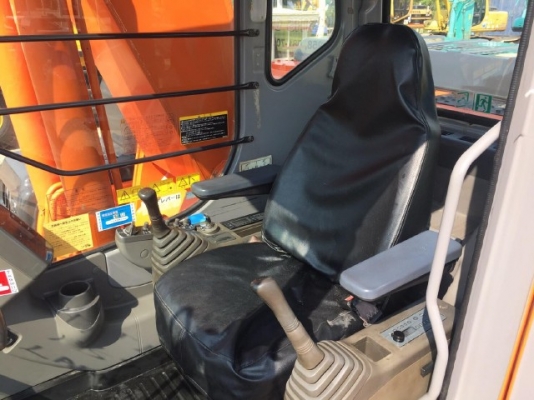 ขายรถแบคโฮ HITACHI ZX200LC บูมยาว 18 เมตร รถนอกนำเข้าเองจากญี่ปุ่น สภาพสวยพร้อมใช้งาน มีVDOการทำงานครับ ขายรถแบคโฮ HITACHI ZX200LC บูมยาว 18 เมตร รถนอกนำเข้าเองจากญี่ปุ่น สภาพสวยพร้อมใช้งาน มีVDOการทำงานครับ